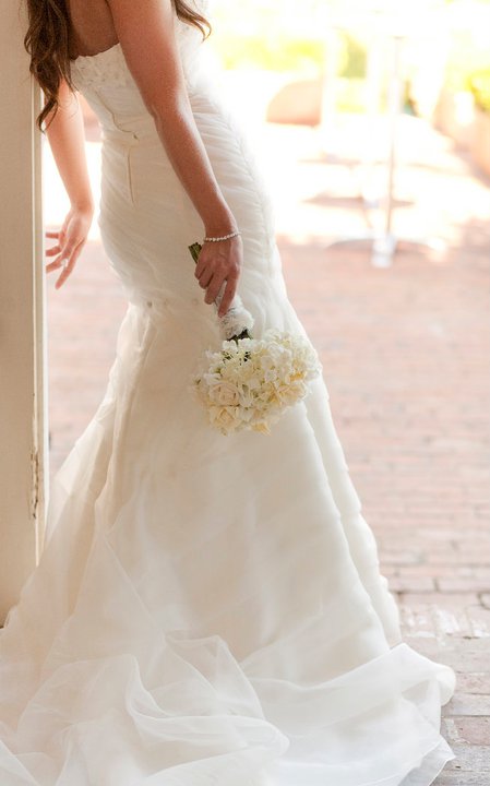 Romantic white bridal bouquet | Jessica Ormond Events | Coral Lee Carlson Photography. Lubbock Texas boutique wedding florist.